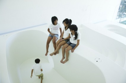 Tanada Piece Gallery by Geneto Architects (8)