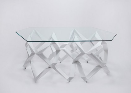 tangle table by akihisa hirata 1 424x303 Tangle Table by Akihisa 
Hirata
