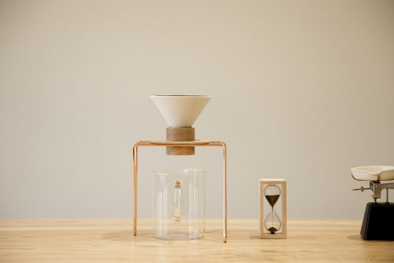 World’s First HandDrip Green Tea Shop Opens in Tokyo ÜBERWELL™