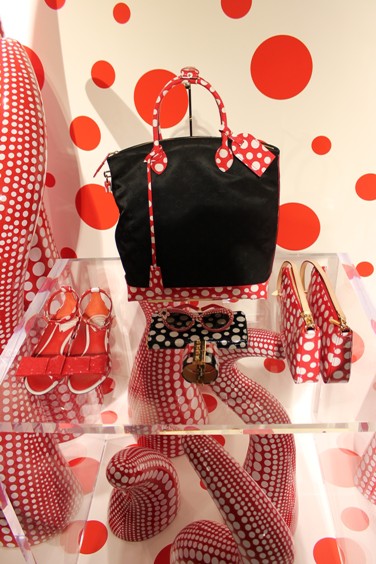 The obsession of dots: Yoyoi Kusama x Louis Vuitton