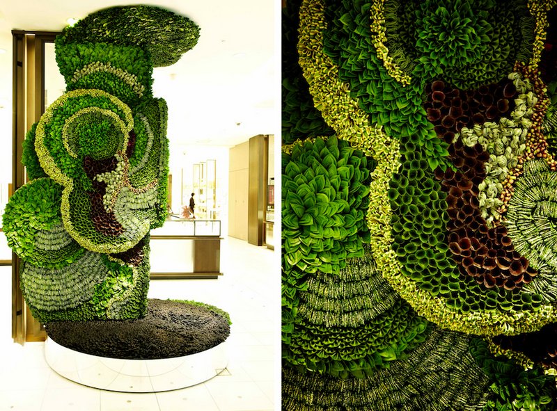 Isetan grand opening collapsible leaves (5)