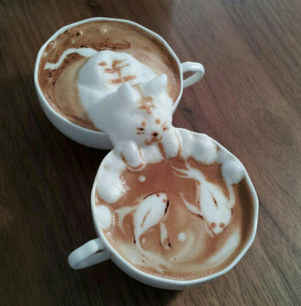 latte art dali cat