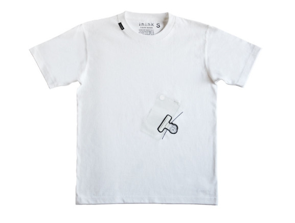 Playful t-shirts that let you wear your iPod - Spoon & Tamago